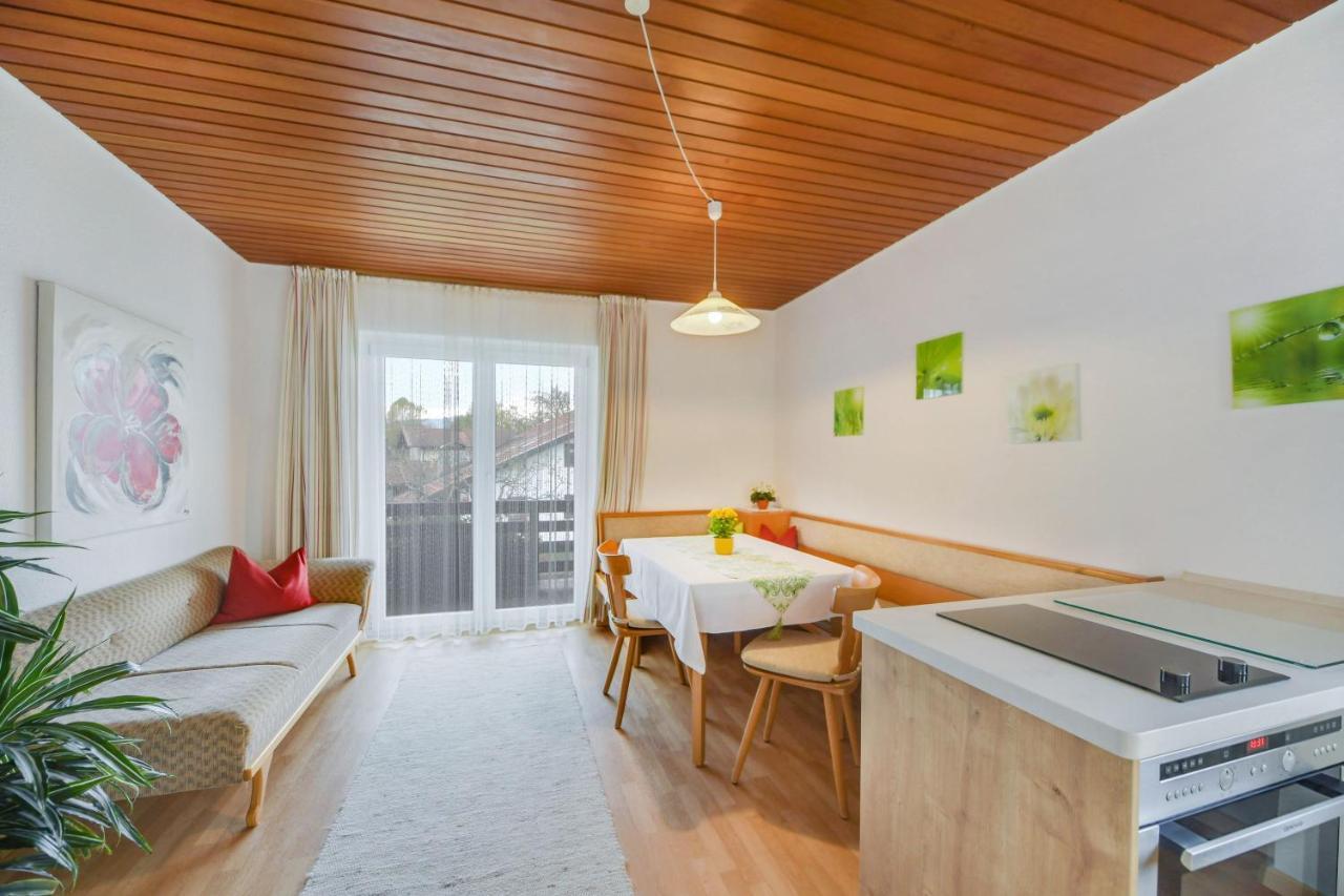 Ferienwohnung Wennesz 1 Chieming Esterno foto